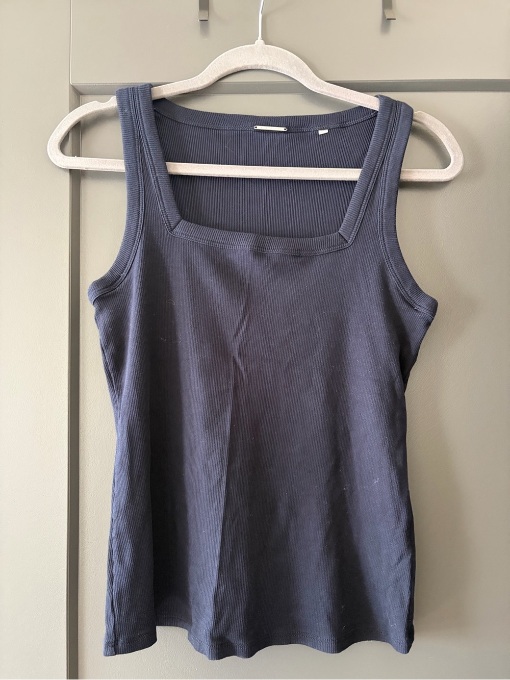 Elie Tahari - Black Ribbed Square Neck Tank Top - Size L